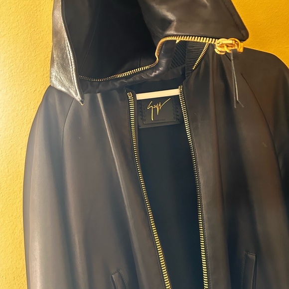 GIUSEPPE ZANOTTI HOODED NAPPA LEATHER BOMBER JACKET with Crystal Chains - Picture 5 of 16